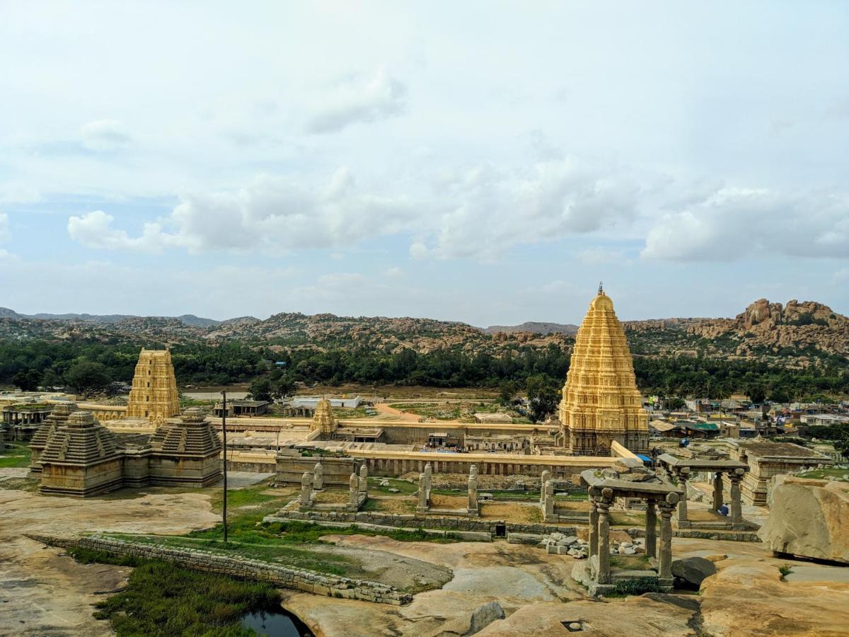 Hotel Varsha Hampi Dış mekan fotoğraf