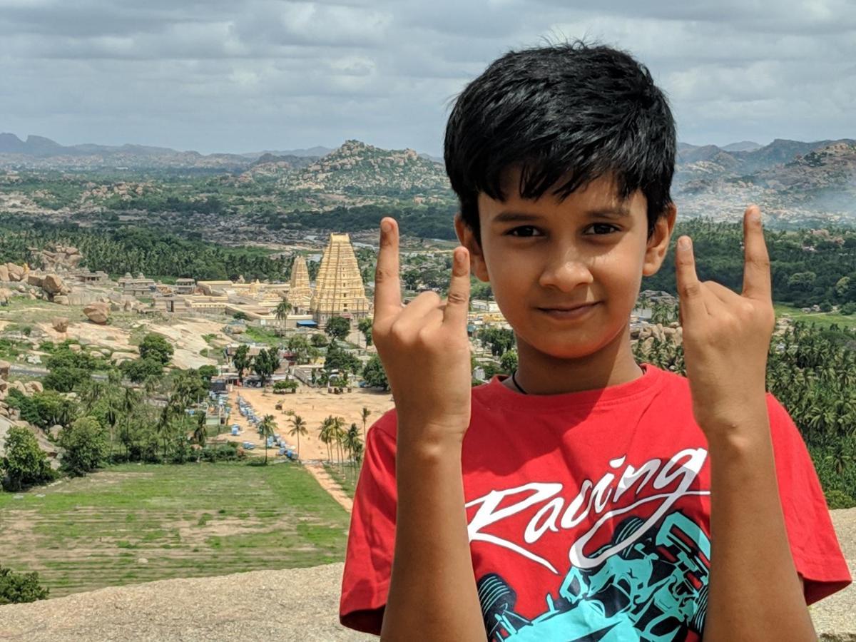 Hotel Varsha Hampi Dış mekan fotoğraf