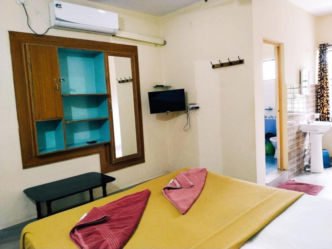 Hotel Varsha Hampi Dış mekan fotoğraf