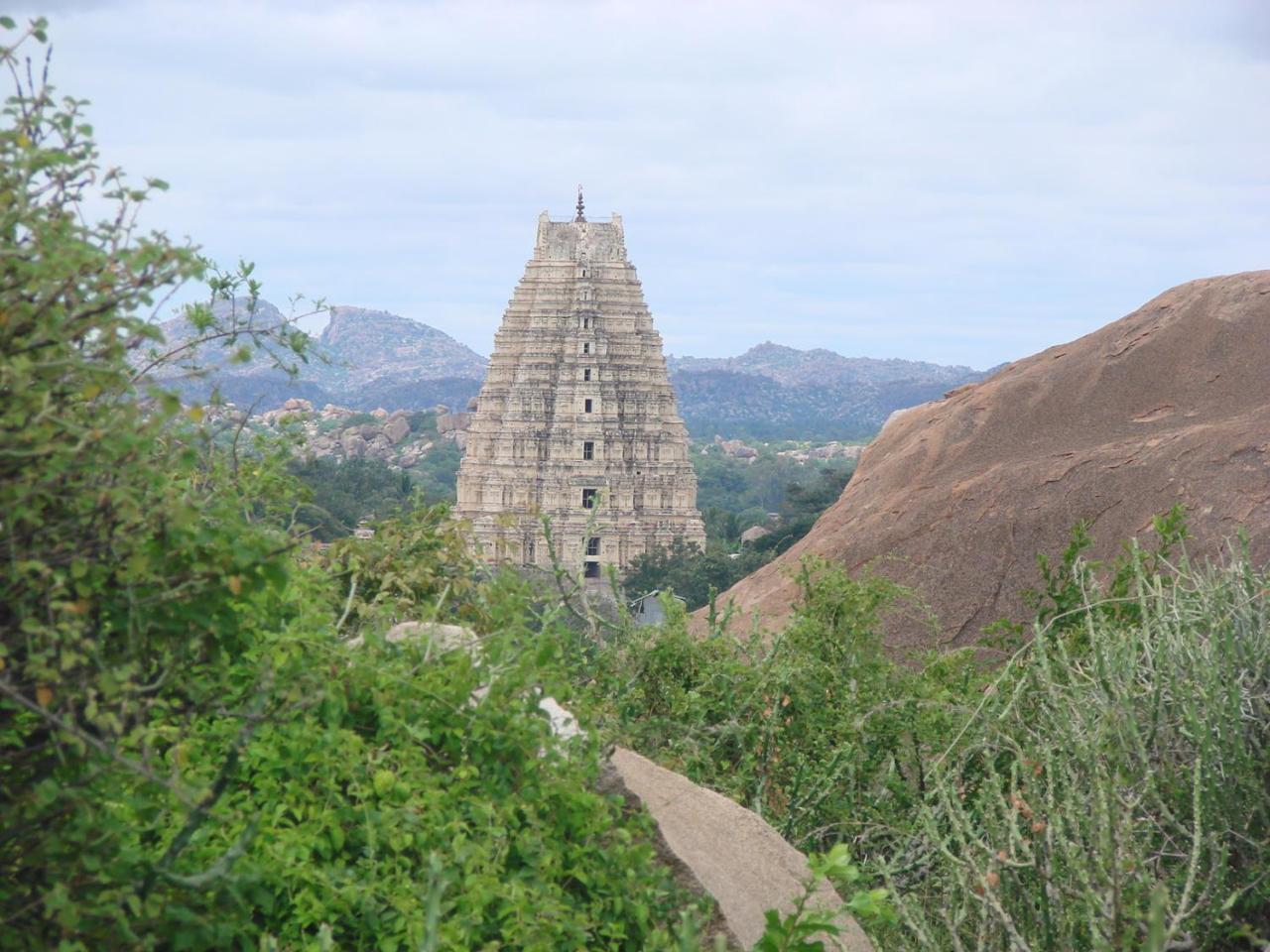 Hotel Varsha Hampi Dış mekan fotoğraf