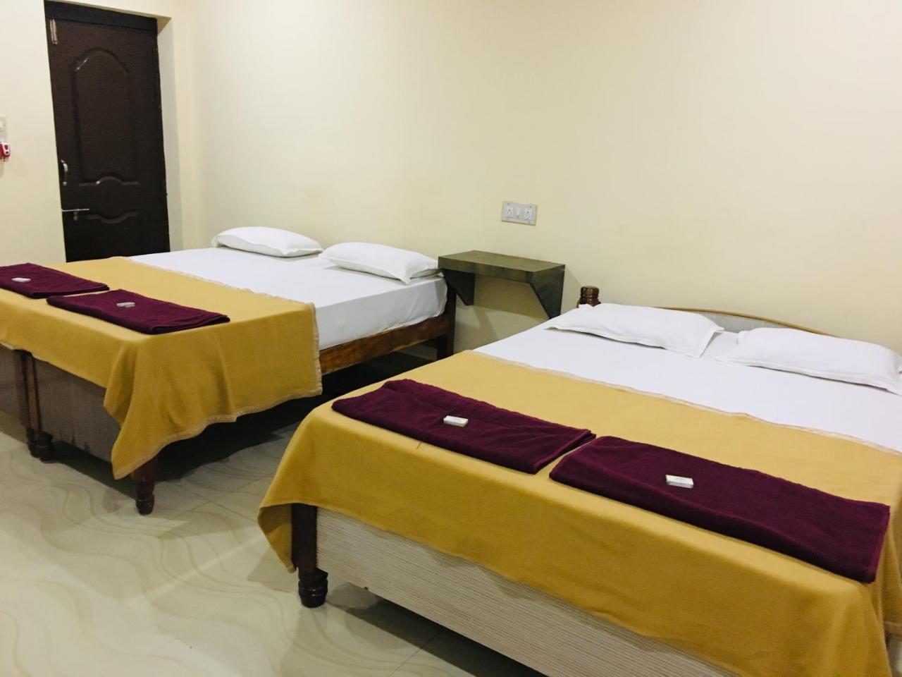 Hotel Varsha Hampi Dış mekan fotoğraf
